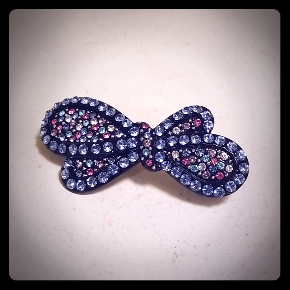 Beautiful Hair Clip With Crystals